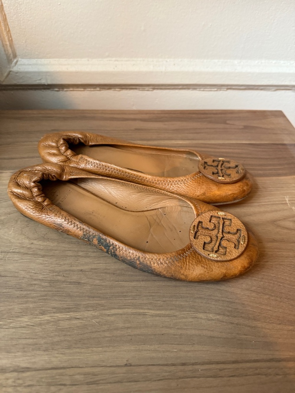 Tory Burch Tan Leather Logo Ballet Flats